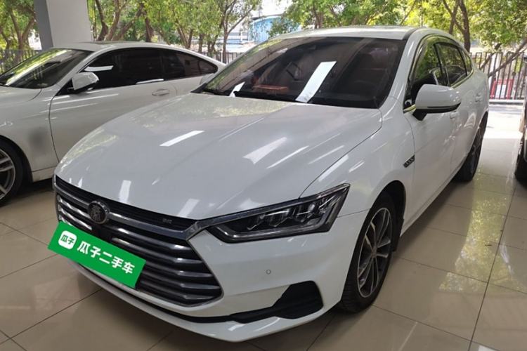 Used BYD Qin Pro 2019 Super Edition 1.5TI Automatic Smart Connect Flagship Model China V Standard
