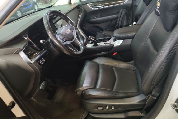 Used Cadillac XT5 2016 28T Four-Wheel Drive Luxury Model
