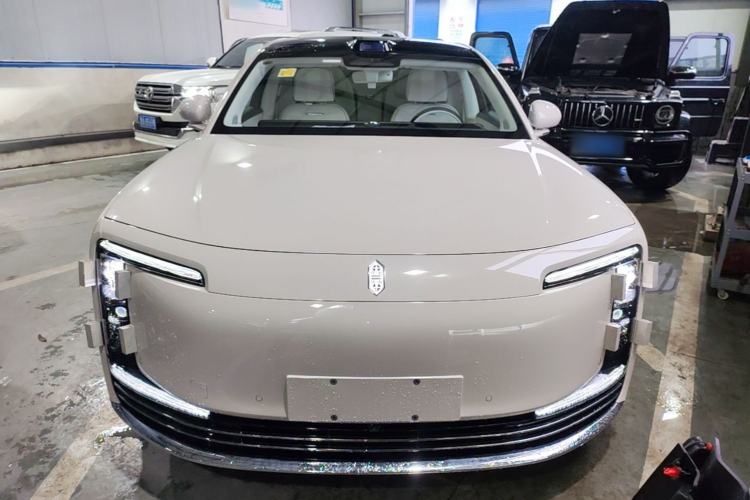Used Hima S800 2025 Model, Range-Extended Starlight Executive Edition, 4 Seats
