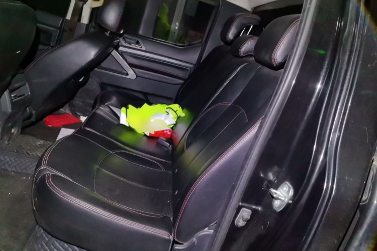 Used Huanghai N3 2017 2.5T Manual Two-Wheel Drive Sport Edition XD25T5
