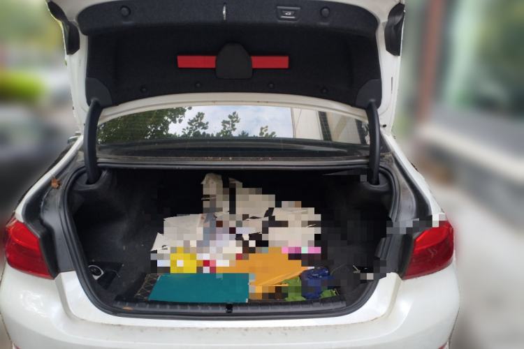 Used BMW 5 Series 2019 530Li Leading Model Luxury Package Trunk