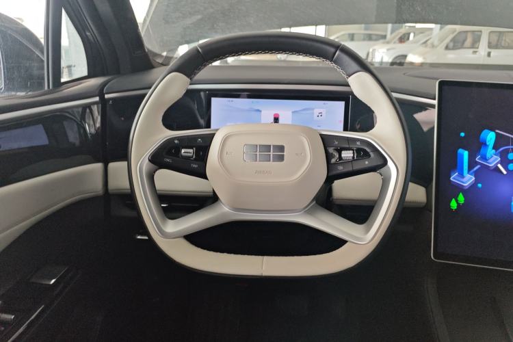 Used Geely Galaxy L7 2024 1.5T 115 km PLUS Dragon Edition
