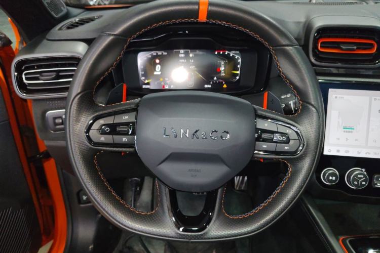 Used Lynk & Co 02 Hatchback 2021 2.0TD Halo Driving Control Kit Edition
