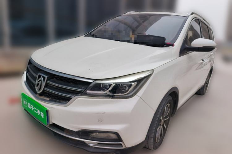 Used Baojun 730 2017 1.5T DCT Flagship Model 7 Seats China V Emission Standard