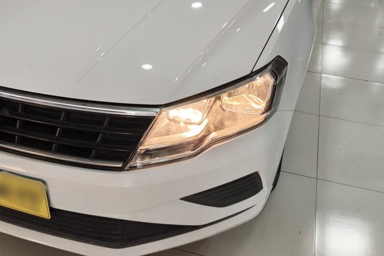 Used Volkswagen Jetta 2019 Dream Edition 1.4L Manual Fashion Version Left Front Headlight