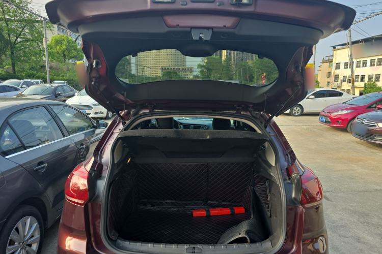 Used Citroen C3-XR 2015 1.6L Automatic Pioneer Model Trunk