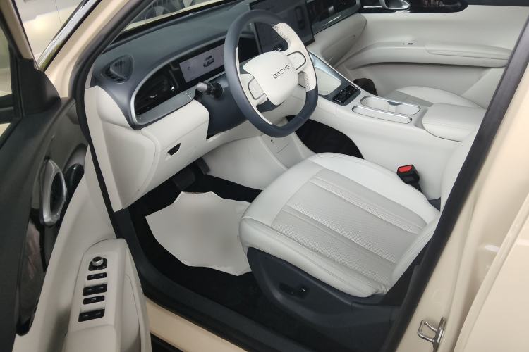 Used Geely Galaxy Geome 2025 UP 410km Exploration+ Edition Driver Seat