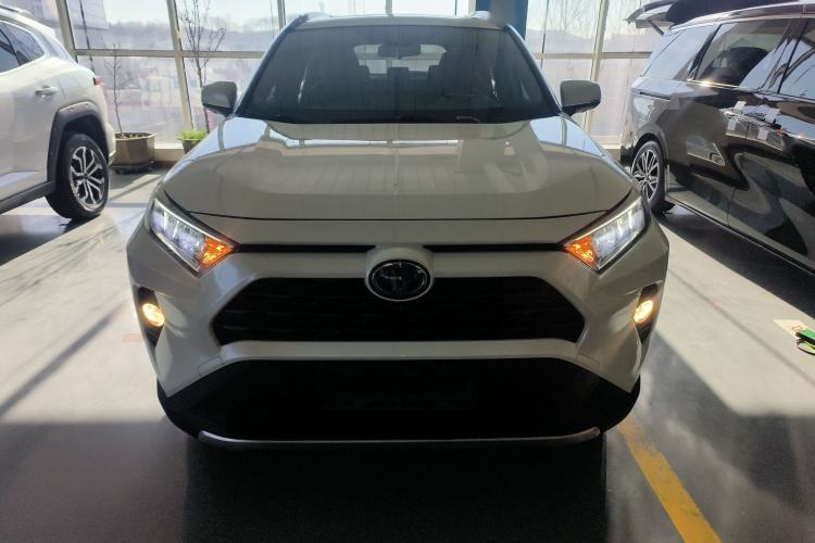 Used Toyota RAV4 2020 Dual-Engine 2.5L E-CVT 4x4 Elite PLUS Edition