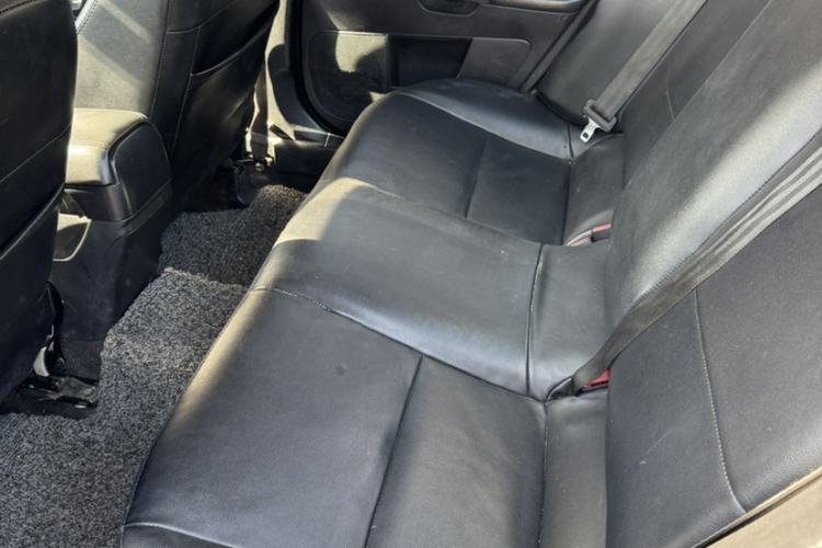 Used Mitsubishi Lancer EX 2013 Fashion Edition 1.8L Manual Comfort Version