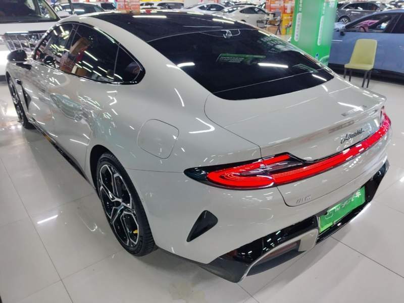 Used Xiaomi Auto SU7 2024 Rear-Drive Ultra-Long Range Advanced Pro-Level Intelligent Driving Version — 4
