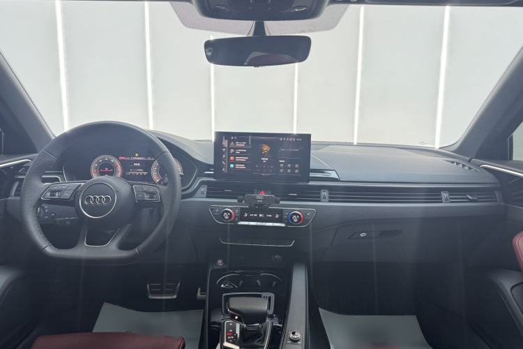 Used Audi A4L 2024 40 TFSI Luxury Dynamic Edition