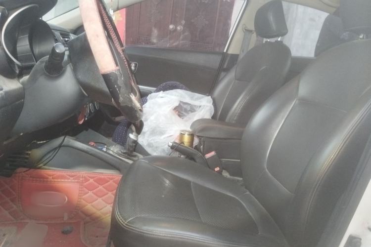 Used Kia K2 2015 Sedan 1.4L MT GLS Left Front Seat