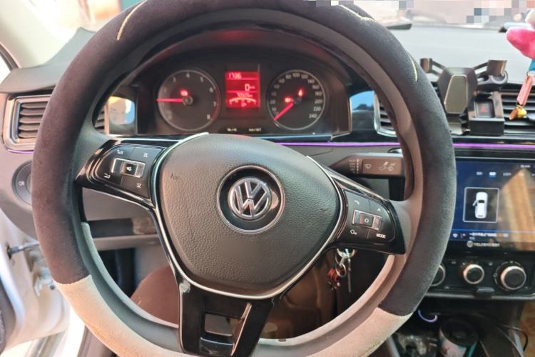 Used Volkswagen Santana 2018 1.5L Manual Fashion Edition
