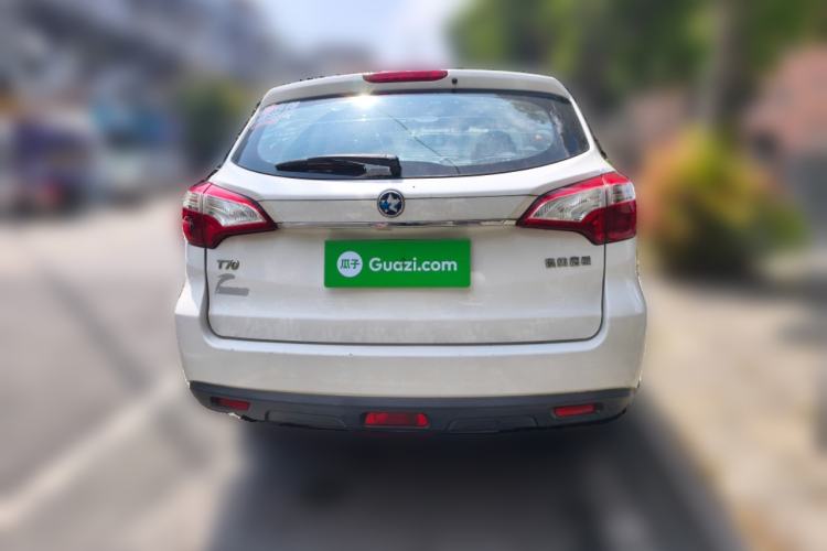 Used Venucia T70 2016 1.6L Manual Ruixing Edition