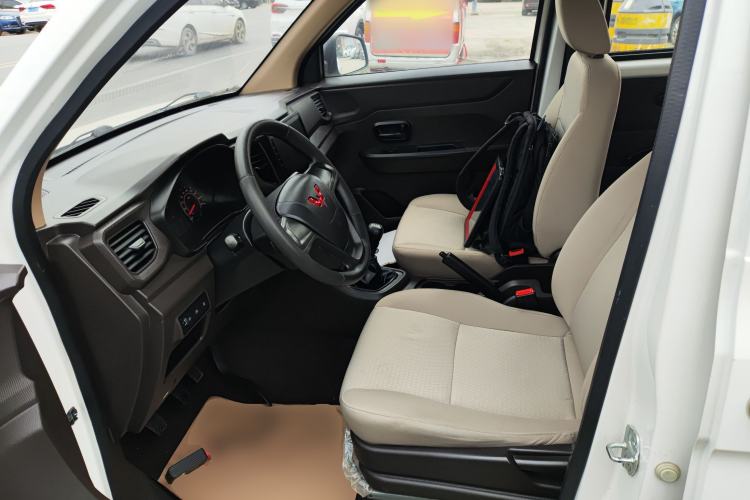 Used Wuling Hongguang V 2021 1.5L Jingqu Version LAR