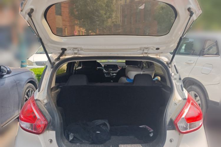 Used Baojun 310 2016 1.2L manual Comfort trim level