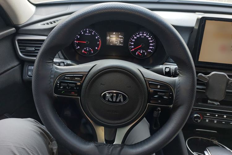 Used Kia K5 2016 1.6T Automatic GLS