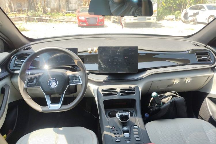 Used BYD Qin PLUS 2024 HONOR Edition DM-i 55KM Leading Model