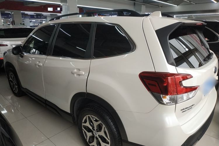 Used Subaru Forester 2022 2.0i AWD Luxury Edition EyeSight Exterior 2