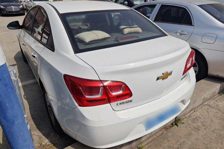 Used Chevrolet Cruze 2015 1.5L Classic SL MT
