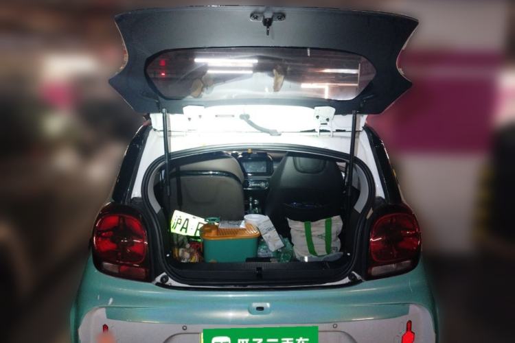 Used Roewe Clever 2020 Urban Style Edition Trunk