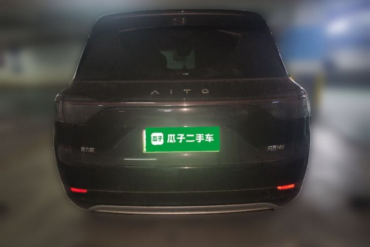 Used Hima AITO M9 2025 Extended-Range Ultra Version 52 kWh 6-Seater
