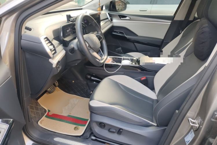 Used Volkswagen ID.6 CROZZ 2021 Long-Range PURE+ Edition Driver Seat