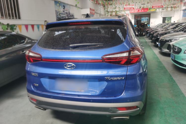Used Hyundai Tucson 2019 280TGDi Dual-Clutch Two-Wheel Drive Fashion Edition China VI Standard
