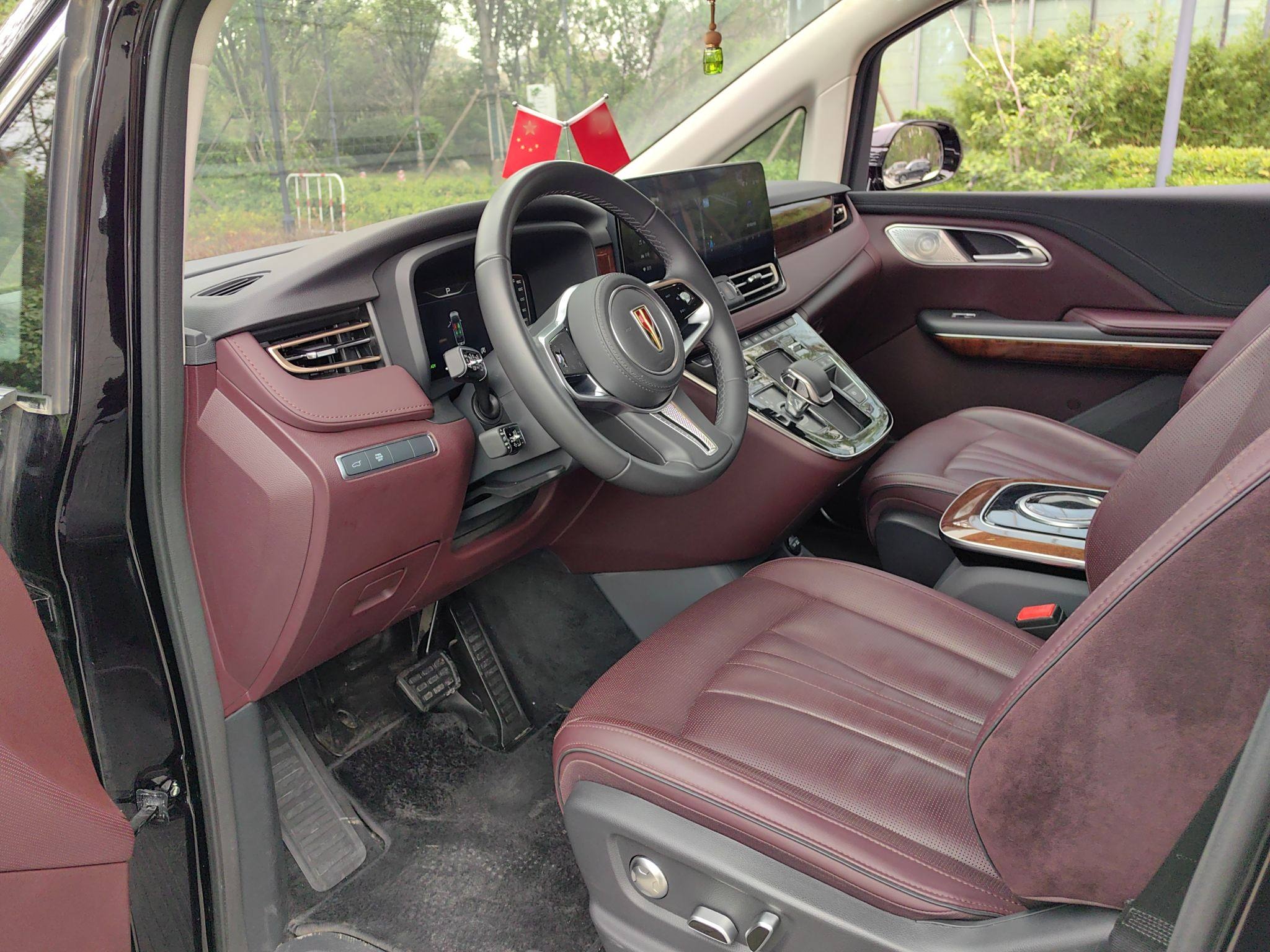 Hongqi HQ9 2023 2.0T Smart Connect Flagship Edition - Chinese Trim Xiang — снимка 7