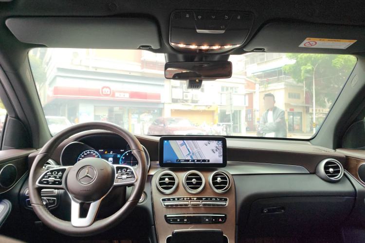 Used Mercedes-Benz GLC 2020 Facelift GLC 300 L 4MATIC Dynamic Edition