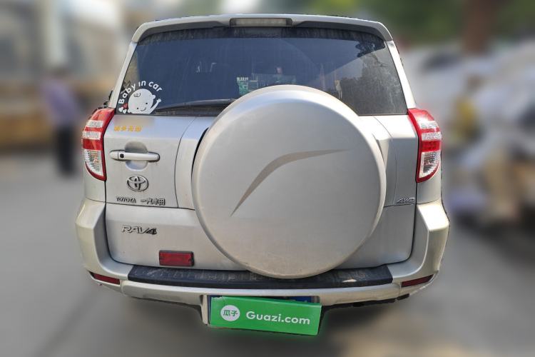 Used Toyota RAV4 2009 2.4L Automatic Luxury Navigation Edition
