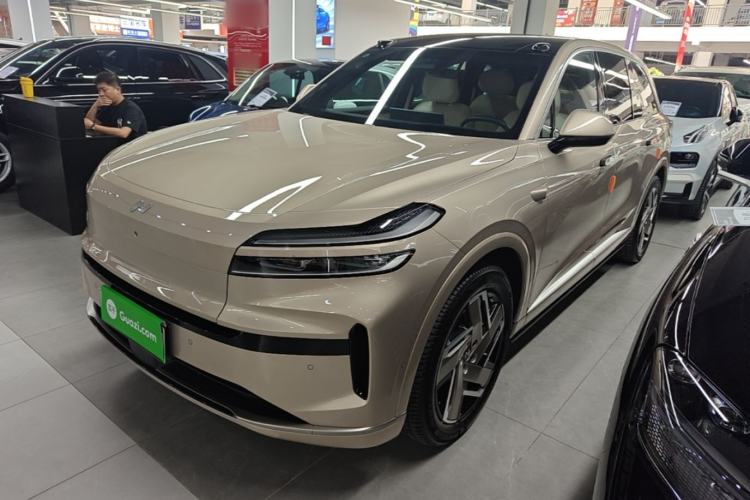 Used ONVO Luxeed L90 2025 Model—Ultra Six-Seater Version
