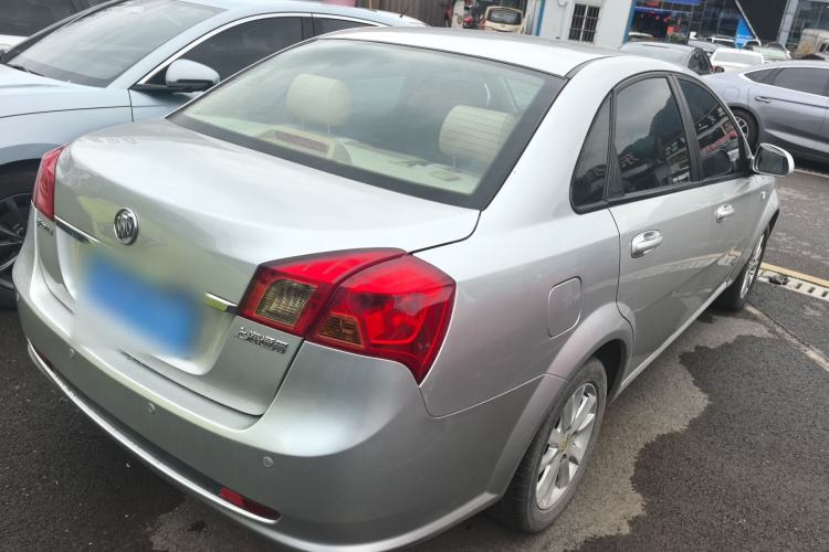 Used Buick Excelle 2013 1.5L Automatic Classic Model
