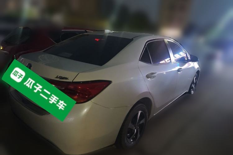 Used Toyota Levin 2017 Revised Dual-Engine 1.8H GS E-CVT Elite Sunroof Version China V Standard Rear Right 45 Deg