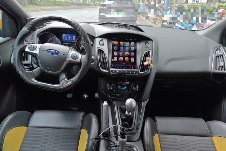 Used Ford Focus 2013 2.0T ST Orange Edition