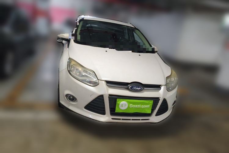 Used Ford Focus 2012 Sedan 1.6L Automatic Fashion Edition
