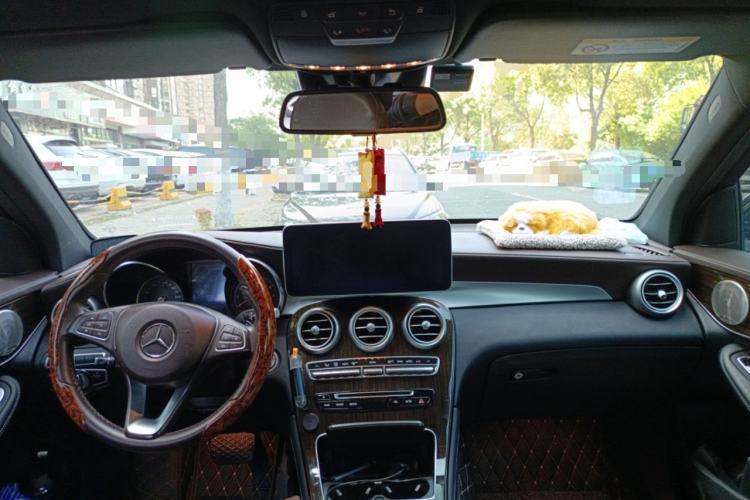 Used Mercedes-Benz GLC 2019 Facelift GLC 260 L 4MATIC Luxury Model