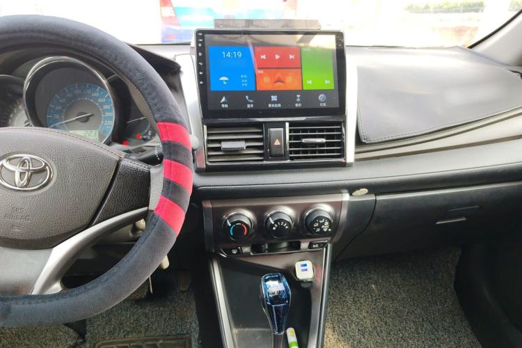 Used Toyota YARiS L Zhi Xuan 2015 1.5E Automatic Charm Edition