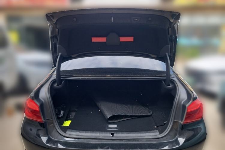 Used BMW 5 Series New Energy 2020 Mileage Upgrade Version 530Le Pioneer Edition