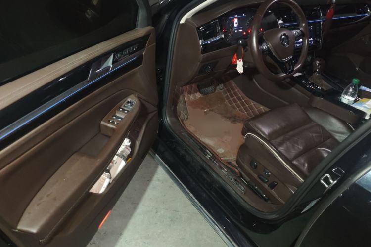 Used Volkswagen Phideon 2016 380TSI Two-Wheel-Drive Supreme Edition
