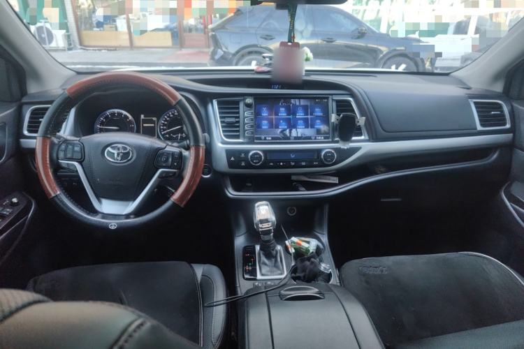 Used Toyota Highlander 2018 2.0T Four-Wheel Drive Luxury Version 7 Seats China VI Standard