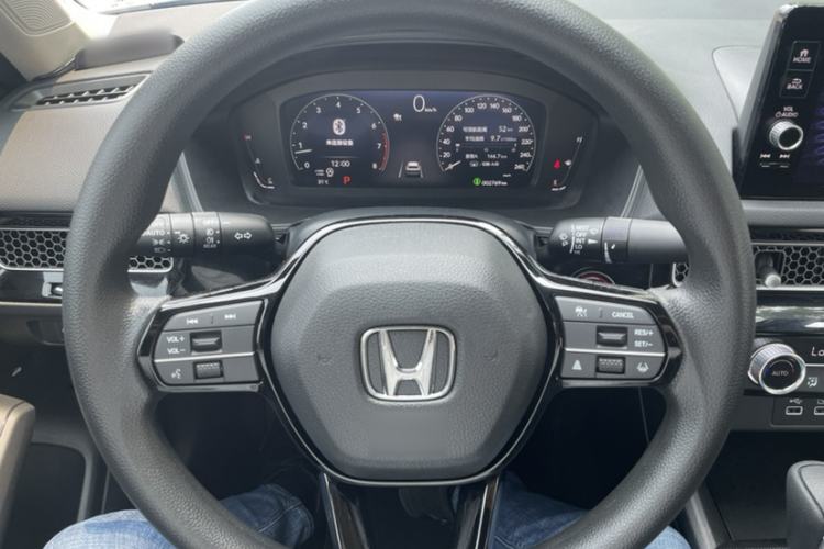 Used Honda Civic 2022 240TURBO CVT Dynamic Edition Interior 3