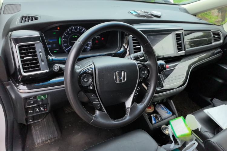 Used Honda Elysion 2019 2.0L Hybrid Luxury Edition Steering Wheel