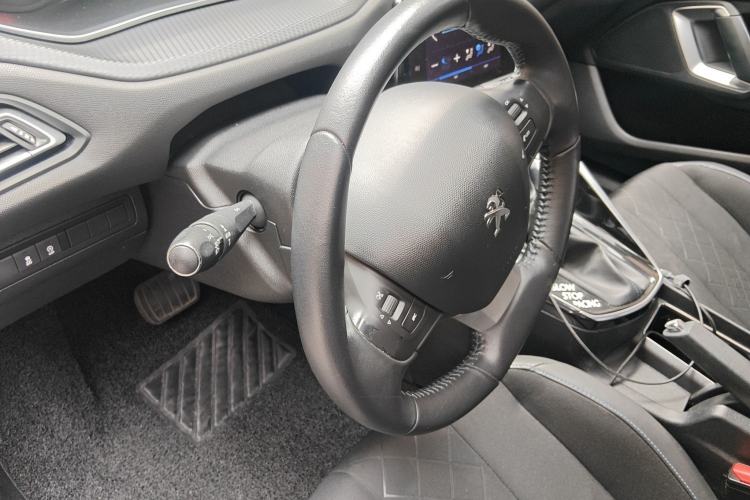 Used Peugeot 308 2016 1.6L Automatic Luxury Edition