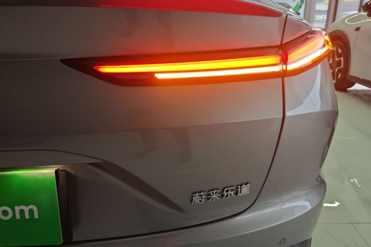 Used ONVO L60 2024 60 kWh Rear-Drive Version
