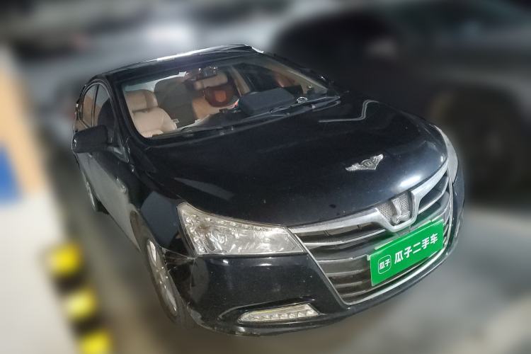 Used Luxgen 5 2013 1.8T Automatic Luxury Model Front Right 45 Deg