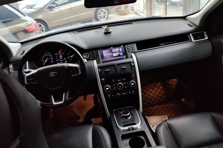 Used Land Rover Discovery Sport 2017 2.0T SE
