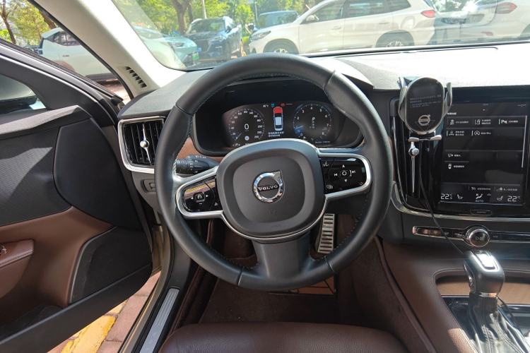 Used Volvo S90 2018 T5 Zhiya Edition
