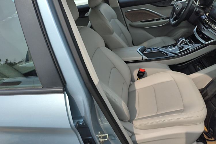 Used Geely Auto Jiajie New Energy 2021 ePro 1.5TD PHEV Comfort Edition Right Front Seat