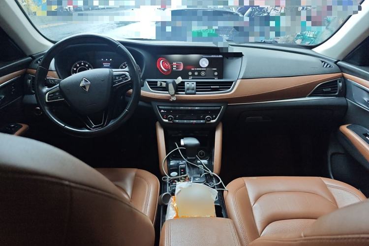 Used BORGWARD BX7 2018 28T Front-Wheel Drive Quality Enjoyment Version 5 Seats China VI Emission Standard